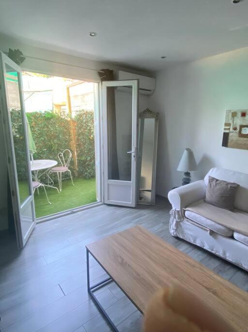 Jolie Appartement Avec Piscine La Roquette-sur-Siagne المظهر الخارجي الصورة